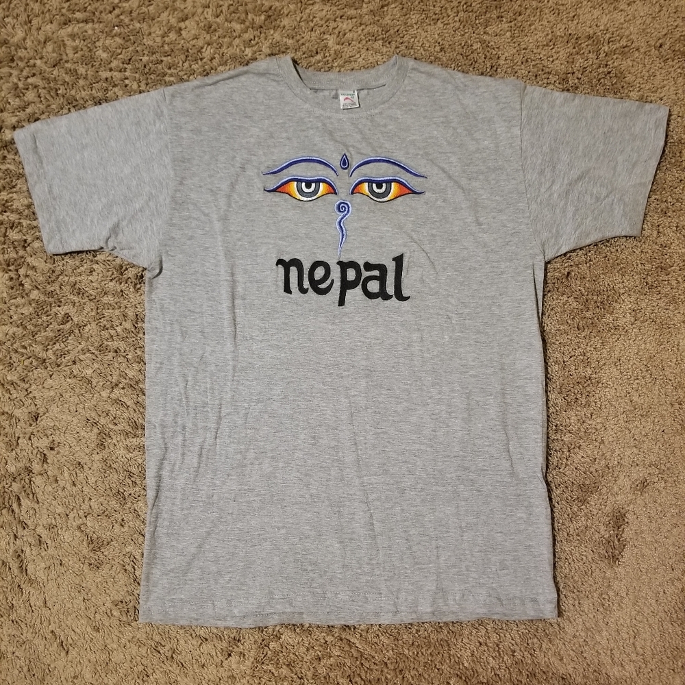 Vintage Nepal "Majestic eyes" T-shirt Sz xl